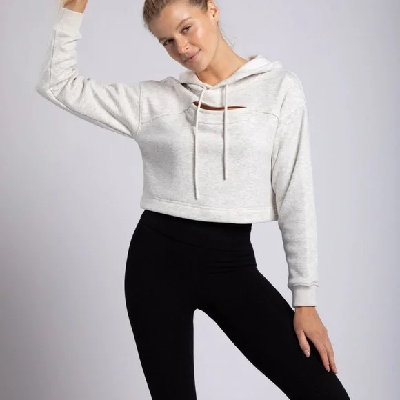 Cropped Peekaboo Hoodie - Picture 4 of 4